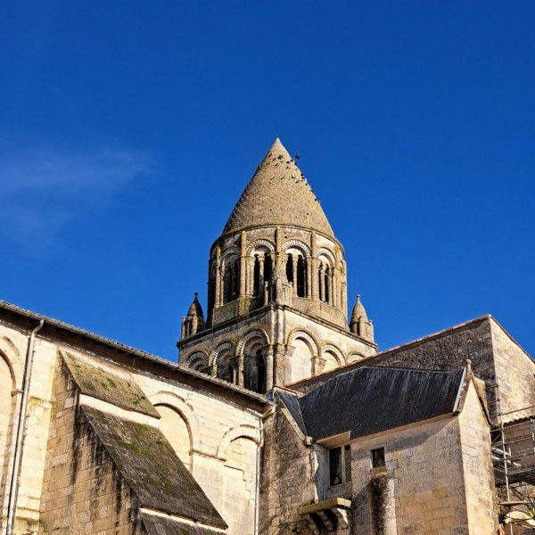 Saintes, côté abbaye